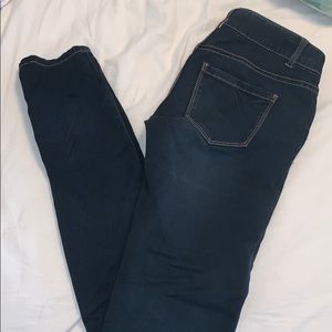 Dark Wash Skinny Jean